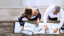 Man and woman in accounting